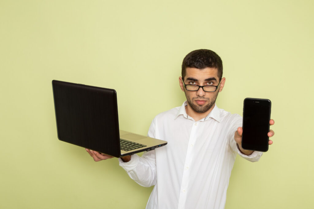 Smartphones replacing laptops for productivity and performance in 2026