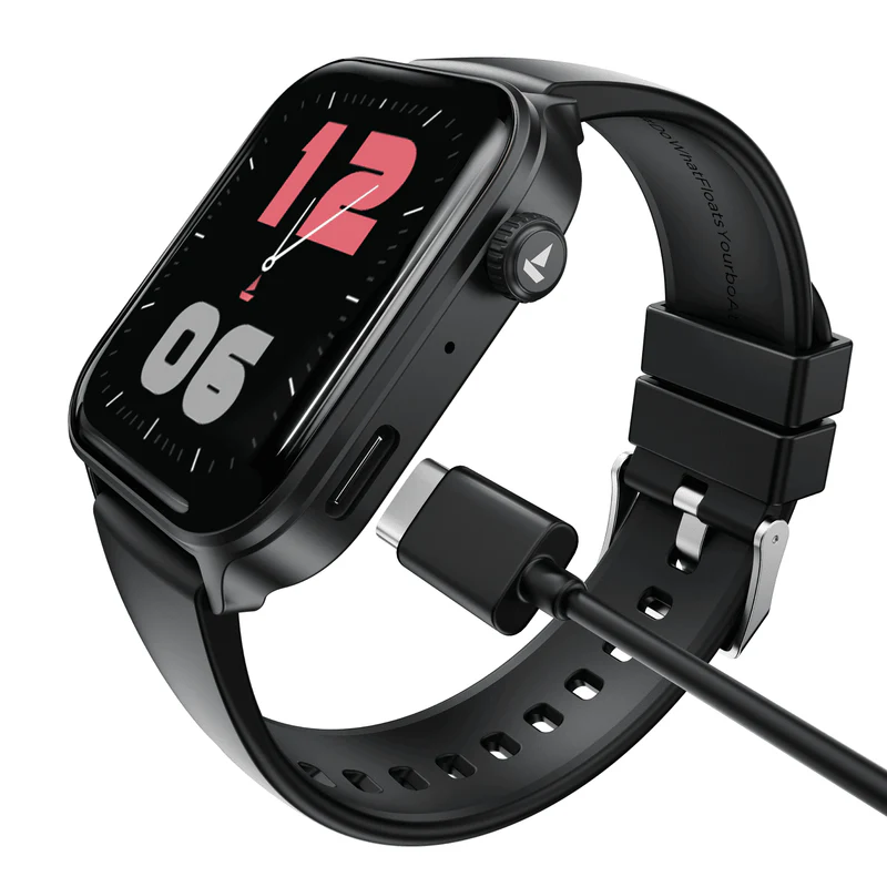 Boat Storm Call 4 HD smartwatch display