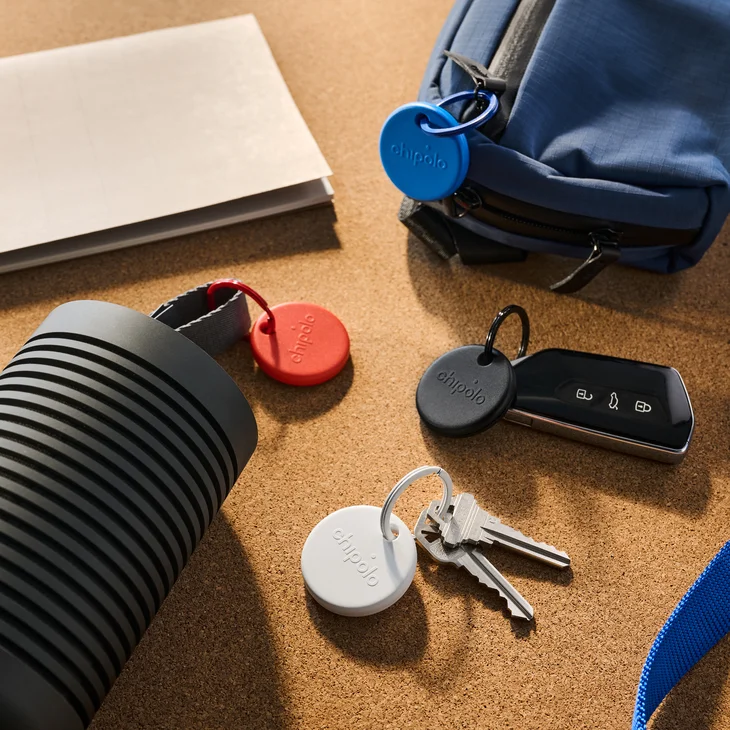 Chipolo Loop tracker Morning Mist limited edition color