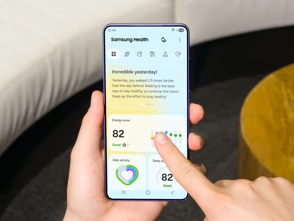 Samsung Health dashboard showing fitness and wellness metrics