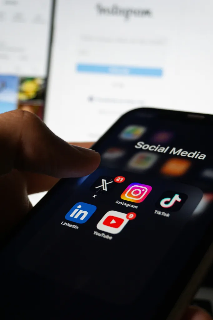 Instagram Show Activity Status toggle setting