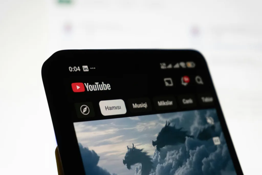 YouTube app not playing videos on Android clear cache settings